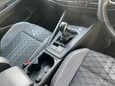 Volkswagen Golf R-LINE TSI 35