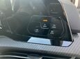 Volkswagen Golf R-LINE TSI 38
