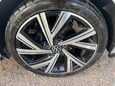 Volkswagen Golf R-LINE TSI 21