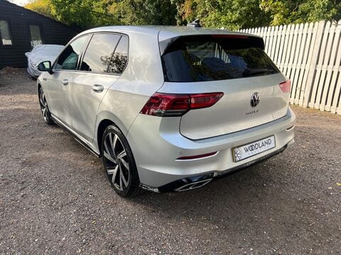 Volkswagen Golf R-LINE TSI 12