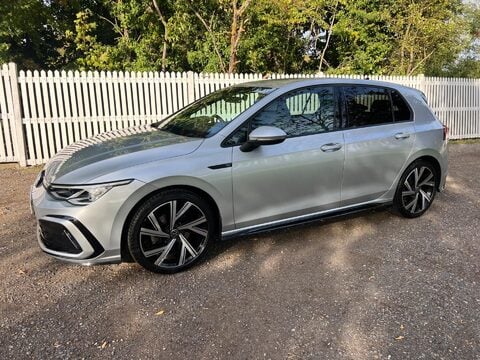 Volkswagen Golf R-LINE TSI 11