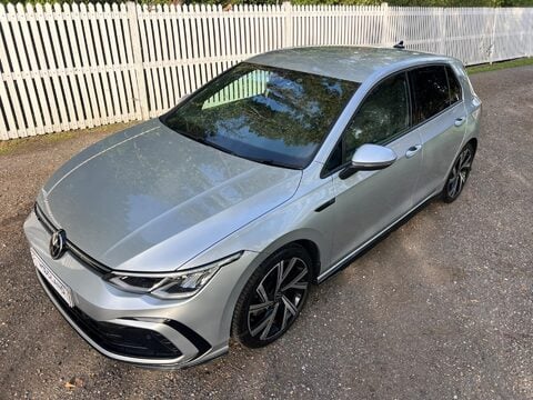 Volkswagen Golf R-LINE TSI 28