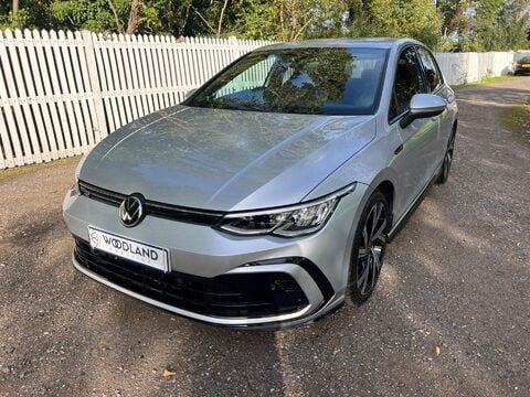 Volkswagen Golf R-LINE TSI 7