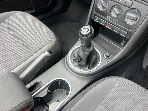 Volkswagen Beetle TSI BLUEMOTION TECHNOLOGY 42