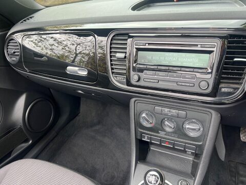 Volkswagen Beetle TSI BLUEMOTION TECHNOLOGY 44