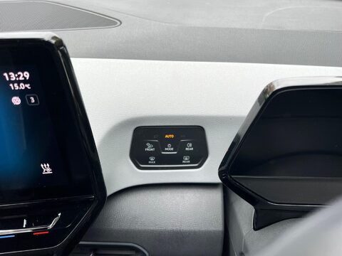 Volkswagen ID.3 Pro Performance 58kWh Business Auto 5dr 30