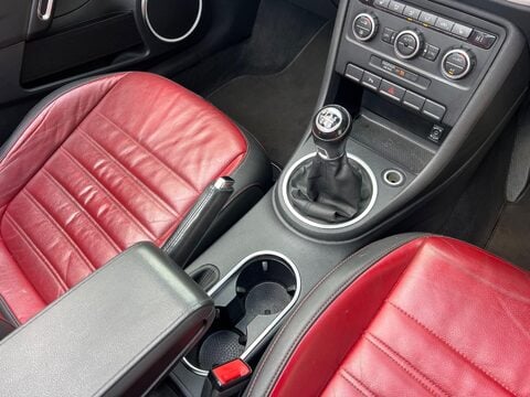 Volkswagen Beetle 60S EDITION TDI 37