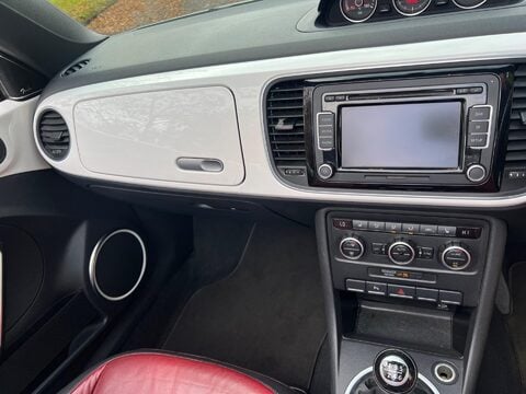 Volkswagen Beetle 60S EDITION TDI 42