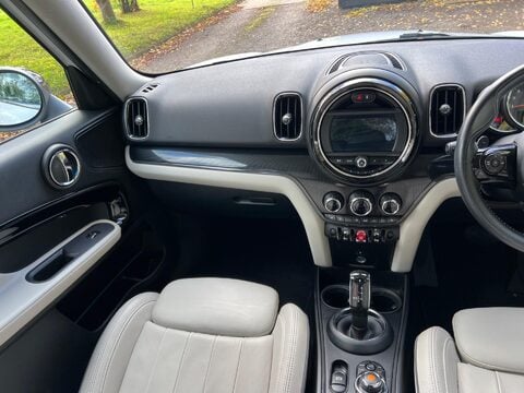 Mini Countryman COOPER S EXCLUSIVE 54