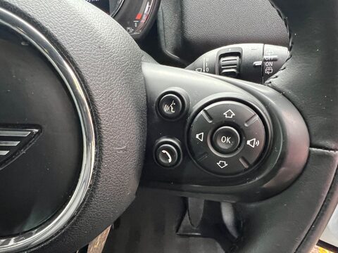 Mini Countryman COOPER 31