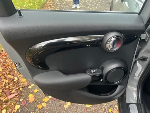 Mini Hatch COOPER S 54