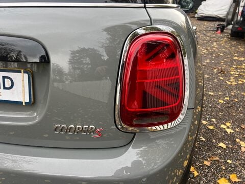 Mini Hatch COOPER S 28