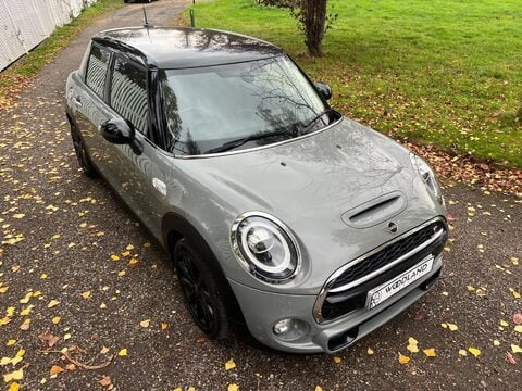 Mini Hatch COOPER S 22
