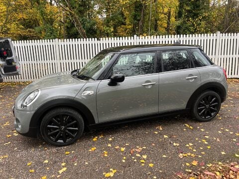 Mini Hatch COOPER S 11