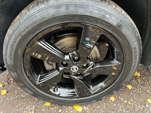 Nissan Qashqai N-TEC PLUS DIG-T XTRONIC 21