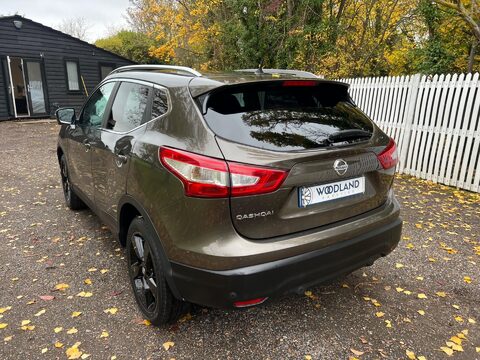 Nissan Qashqai N-TEC PLUS DIG-T XTRONIC 9