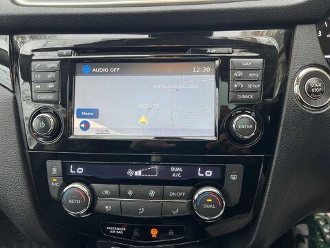 Nissan Qashqai N-TEC PLUS DIG-T XTRONIC 52