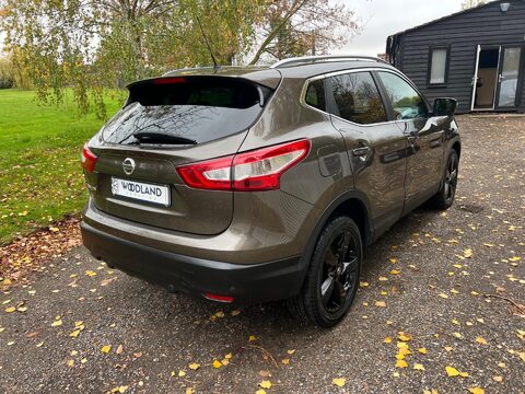 Nissan Qashqai N-TEC PLUS DIG-T XTRONIC 13