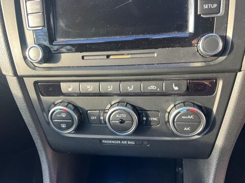 Volkswagen Golf GT TSI DSG 18