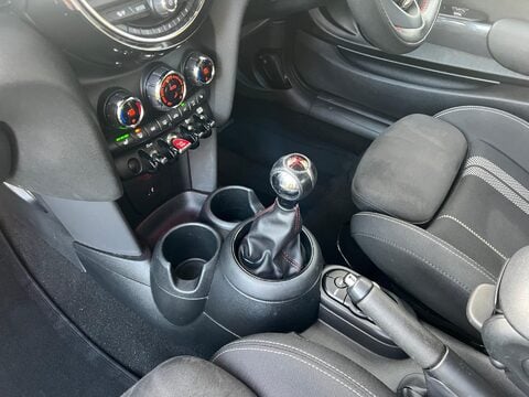 Mini Hatch COOPER SPORT 44