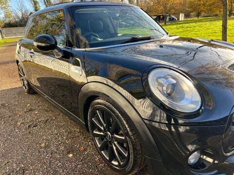 Mini Hatch 2.0 Cooper SD Auto Euro 6 (s/s) 3dr 18