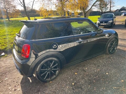 Mini Hatch 2.0 Cooper SD Auto Euro 6 (s/s) 3dr 17