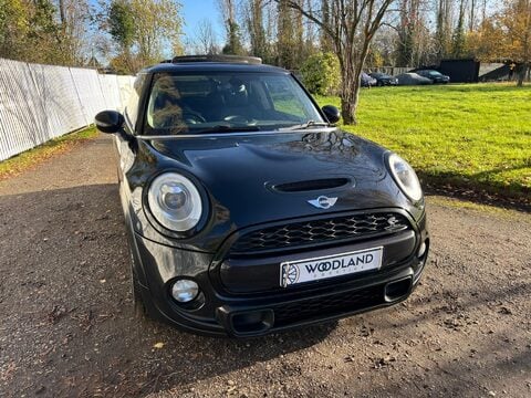 Mini Hatch 2.0 Cooper SD Auto Euro 6 (s/s) 3dr 5
