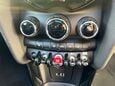 Mini Hatch 2.0 Cooper SD Auto Euro 6 (s/s) 3dr 37