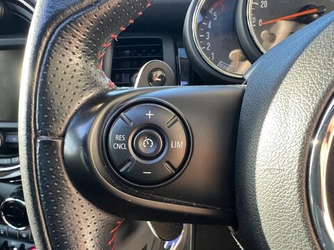 Mini Hatch 2.0 Cooper SD Auto Euro 6 (s/s) 3dr 35