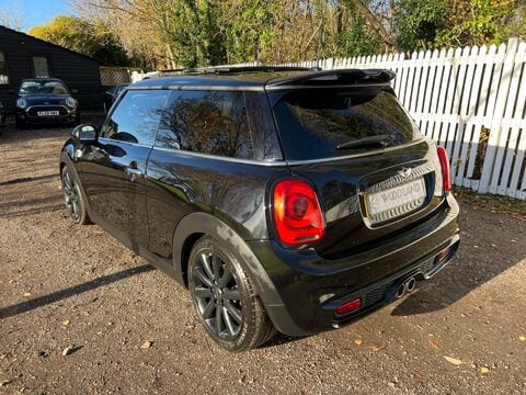 Mini Hatch 2.0 Cooper SD Auto Euro 6 (s/s) 3dr 14