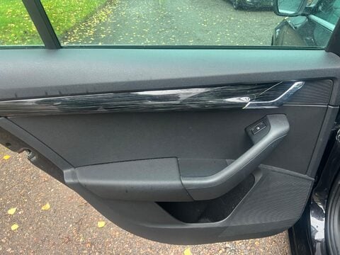 Skoda Octavia SE L TSI DSG 49