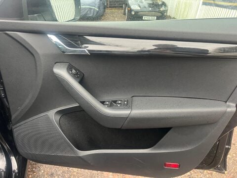 Skoda Octavia SE L TSI DSG 37