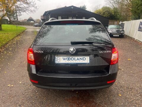 Skoda Octavia SE L TSI DSG 14