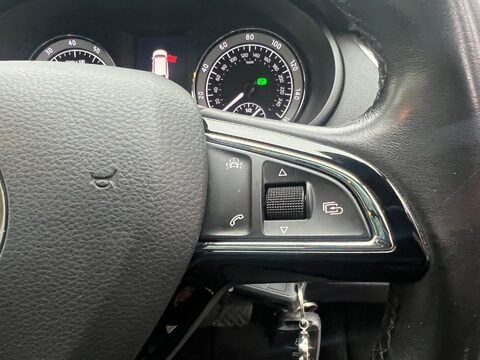 Skoda Octavia SE L TSI DSG 27