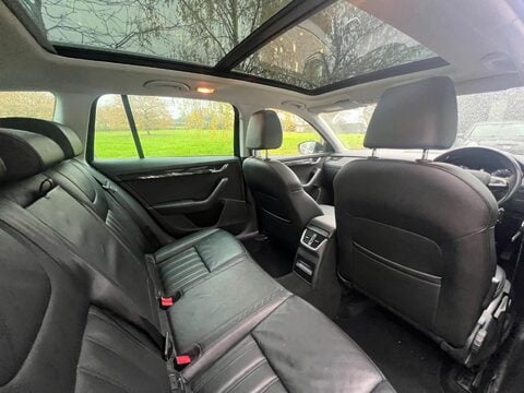 Skoda Octavia SE L TSI DSG 36