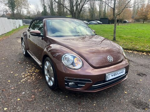 Volkswagen Beetle DESIGN TSI BLUEMOTION TECHNOLOGY 4