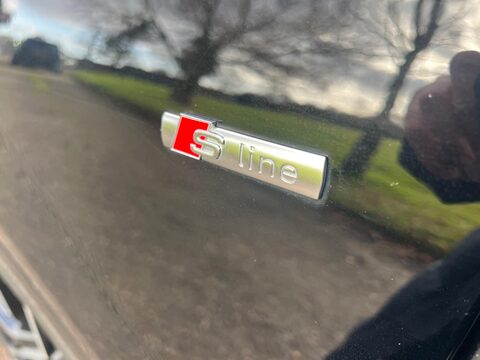 Audi Q7 TDI QUATTRO S LINE 34