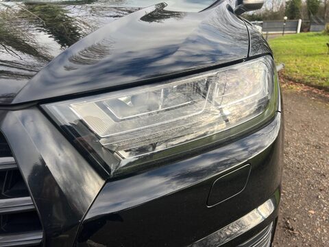 Audi Q7 TDI QUATTRO S LINE 32