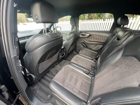 Audi Q7 TDI QUATTRO S LINE 64