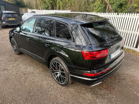 Audi Q7 TDI QUATTRO S LINE 31