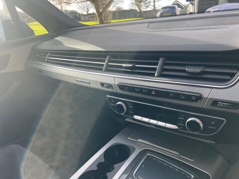 Audi Q7 TDI QUATTRO S LINE 48