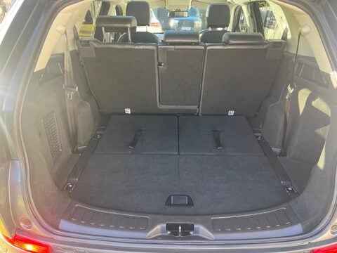 Land Rover Discovery Sport TD4 HSE 35