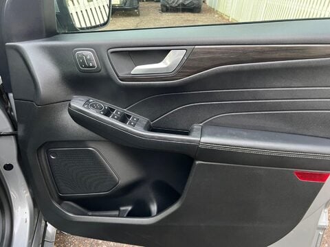 Ford Kuga VIGNALE 33