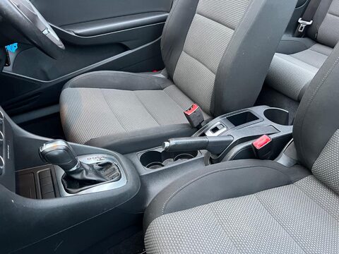 Volkswagen Golf SE TSI DSG 48