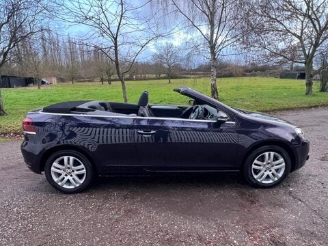 Volkswagen Golf SE TSI DSG 27