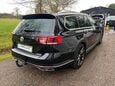 Volkswagen Passat R-LINE TDI 4MOTION DSG 14