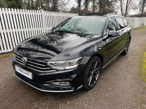 Volkswagen Passat R-LINE TDI 4MOTION DSG 9