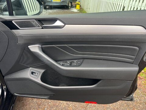 Volkswagen Passat R-LINE TDI 4MOTION DSG 40