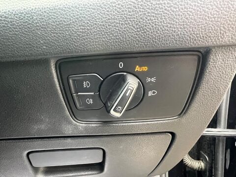 Volkswagen Passat R-LINE TDI 4MOTION DSG 41