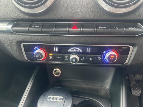 Audi A3 TFSI SPORT 42